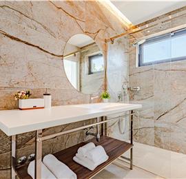 6 bedroom villa with infinity pool and sea views, Korcula Island, sleeps 12